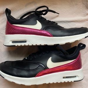 NIKE air max thea